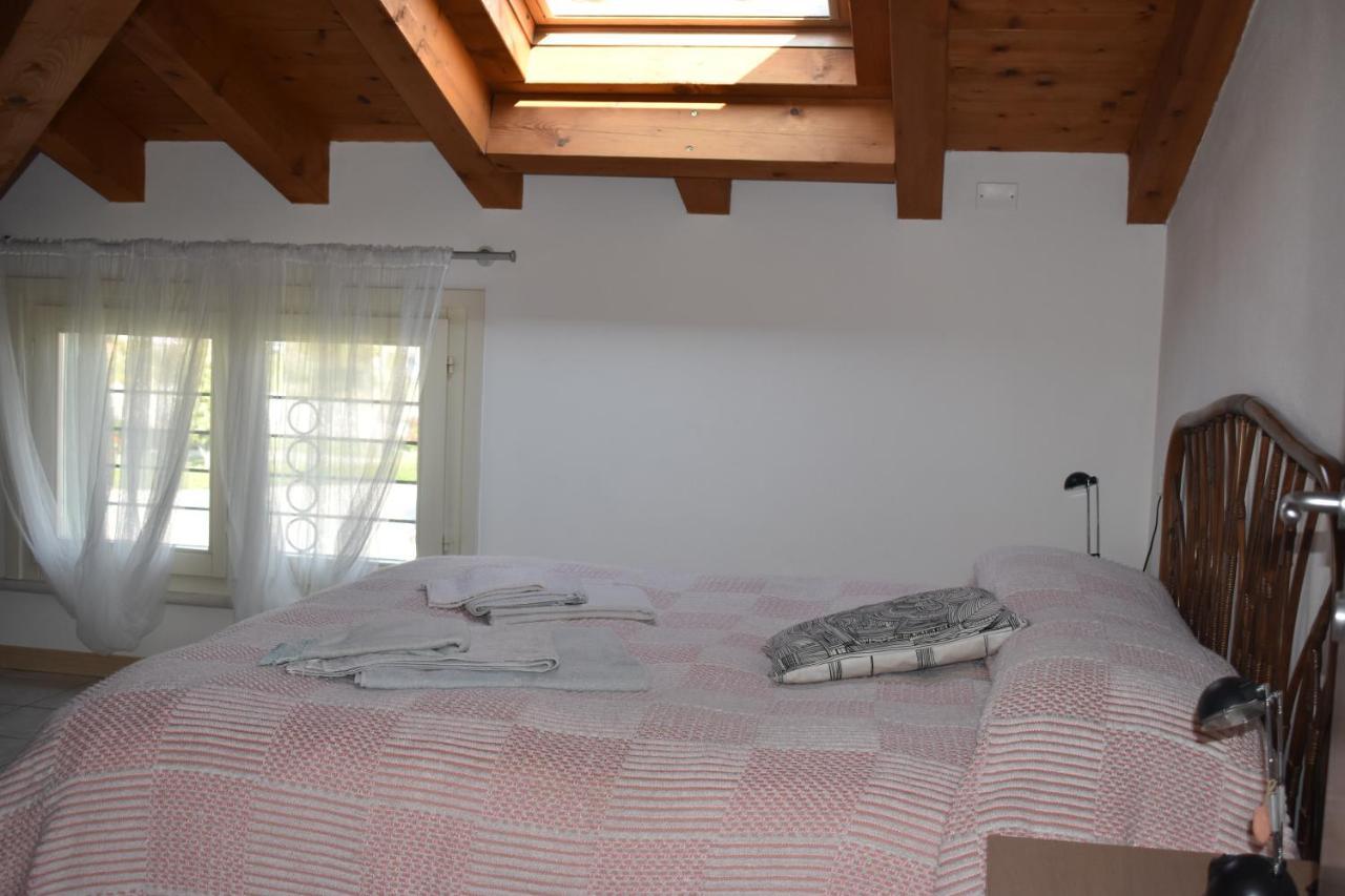 Anna Appartamento Vacanze Monticelli Brusati Екстериор снимка