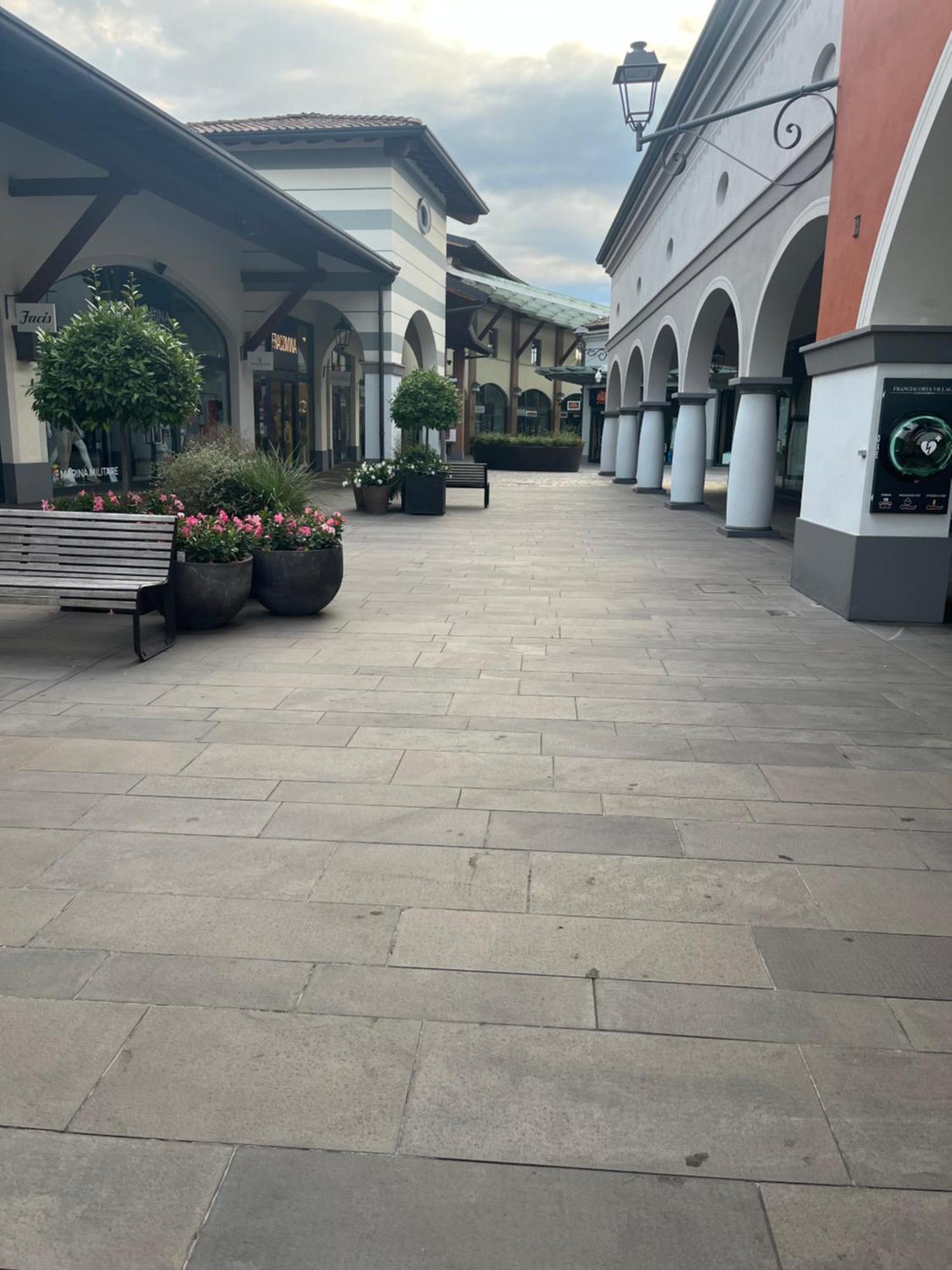 Anna Appartamento Vacanze Monticelli Brusati Екстериор снимка