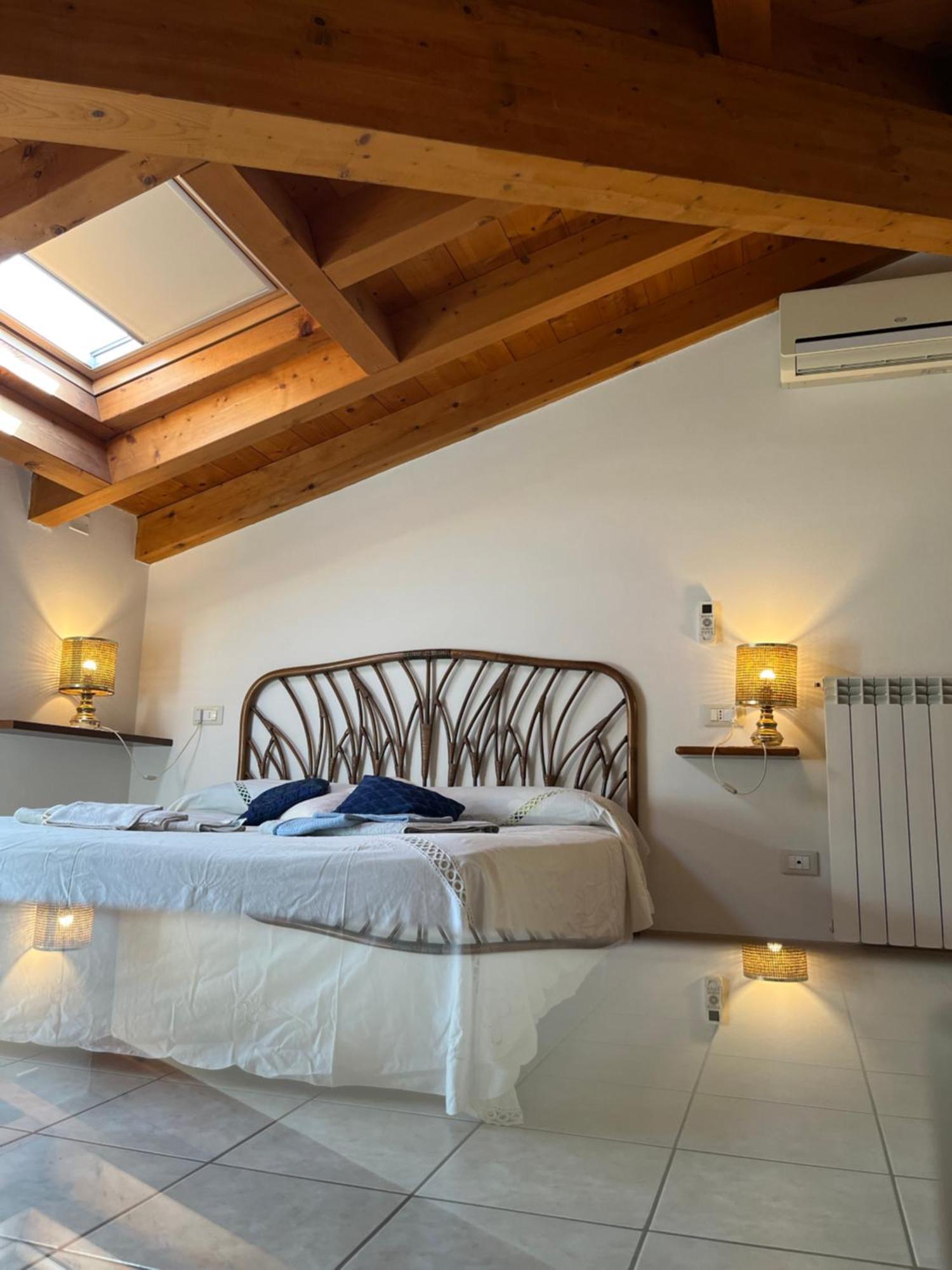 Anna Appartamento Vacanze Monticelli Brusati Екстериор снимка